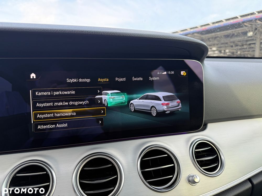 Mercedes-Benz Klasa E 220 d 9G-TRONIC Avantgarde - 34