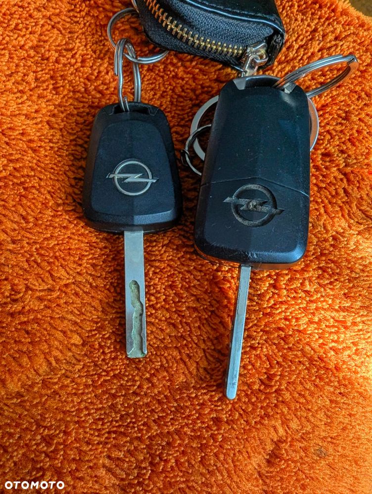 Opel Astra 1.6 Enjoy - 19