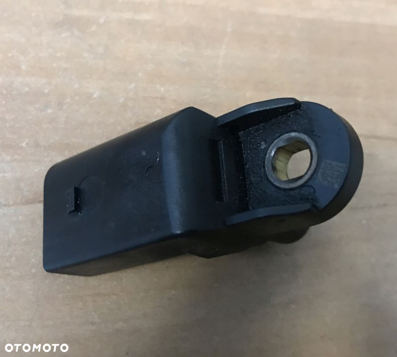 CZUJNIK WAŁKA ROZRZĄDU BMW E46 320d M47N 2249320 - 2