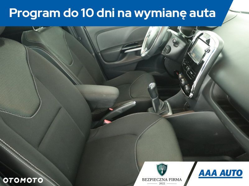 Renault Clio - 9