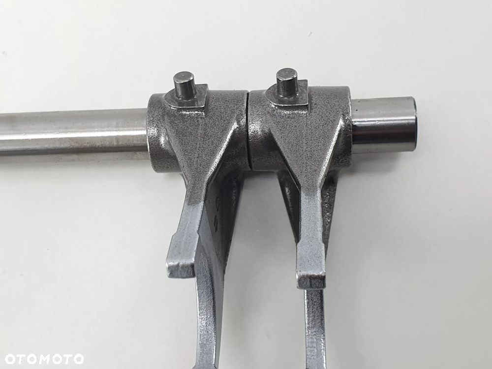 SKRZYNIA BIEGOW WALEK TRYB WODZIK  KTM DUKE 125 - 16