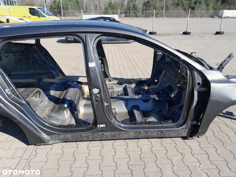 FORD FOCUS MK4 KOMBI PRÓG PRAWY SŁUPEK A I B - 1