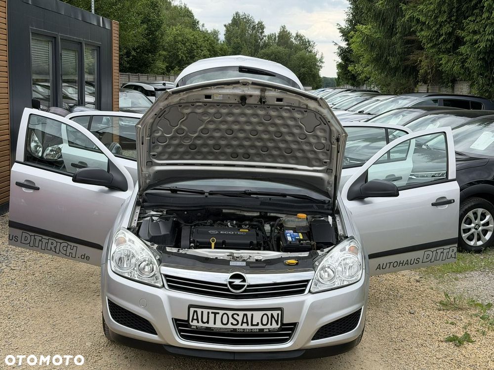 Opel Astra - 28