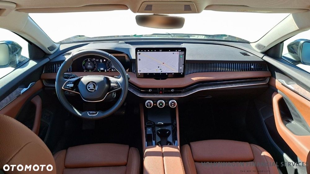 Skoda Superb 1.5 TSI Plug-in Hybrid L&K DSG - 8