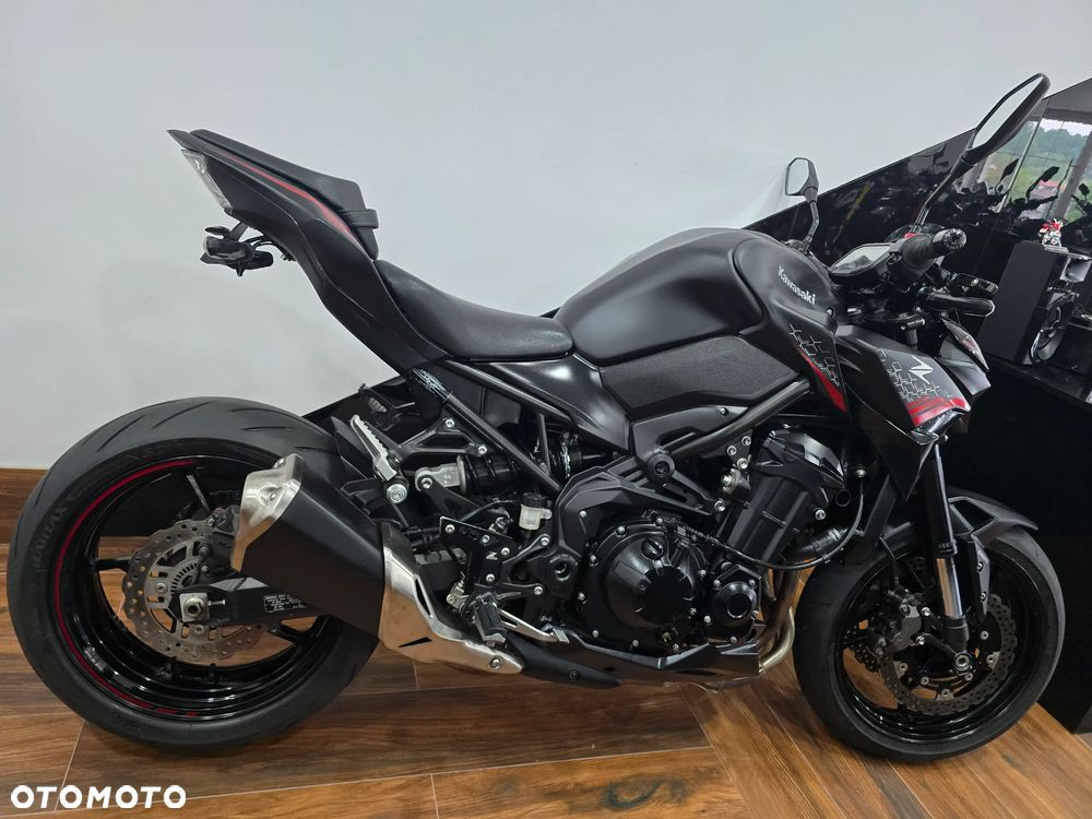 Kawasaki Z - 11