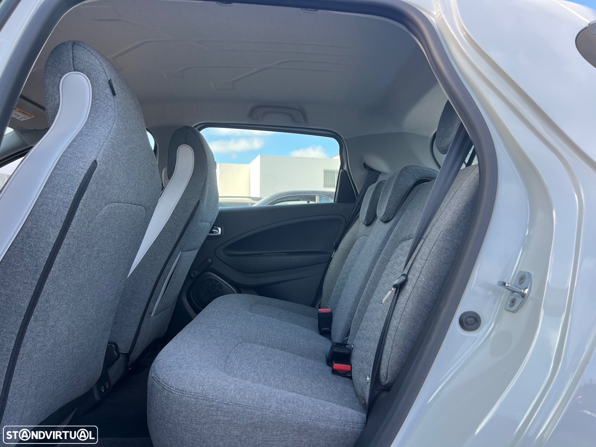 Renault Zoe (c/ Bateria) Limited 50 - 18