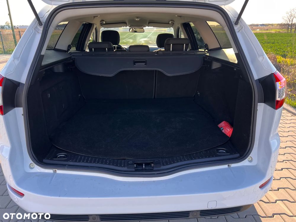 Ford Mondeo 2.0 TDCi Titanium - 9