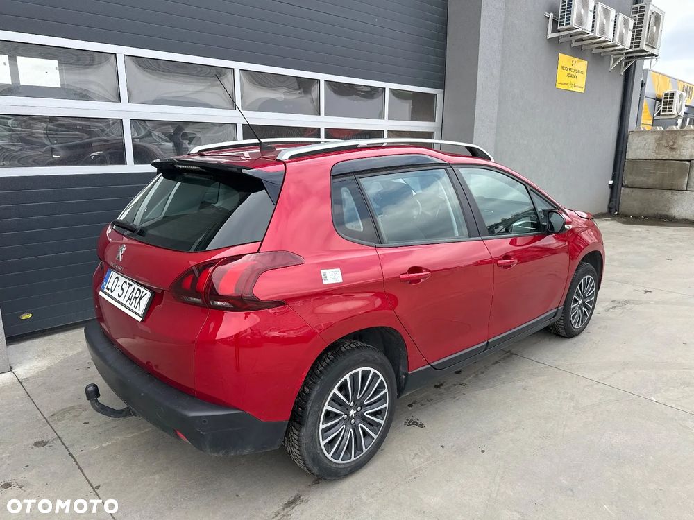 Peugeot 2008 1.2 Pure Tech Active - 2