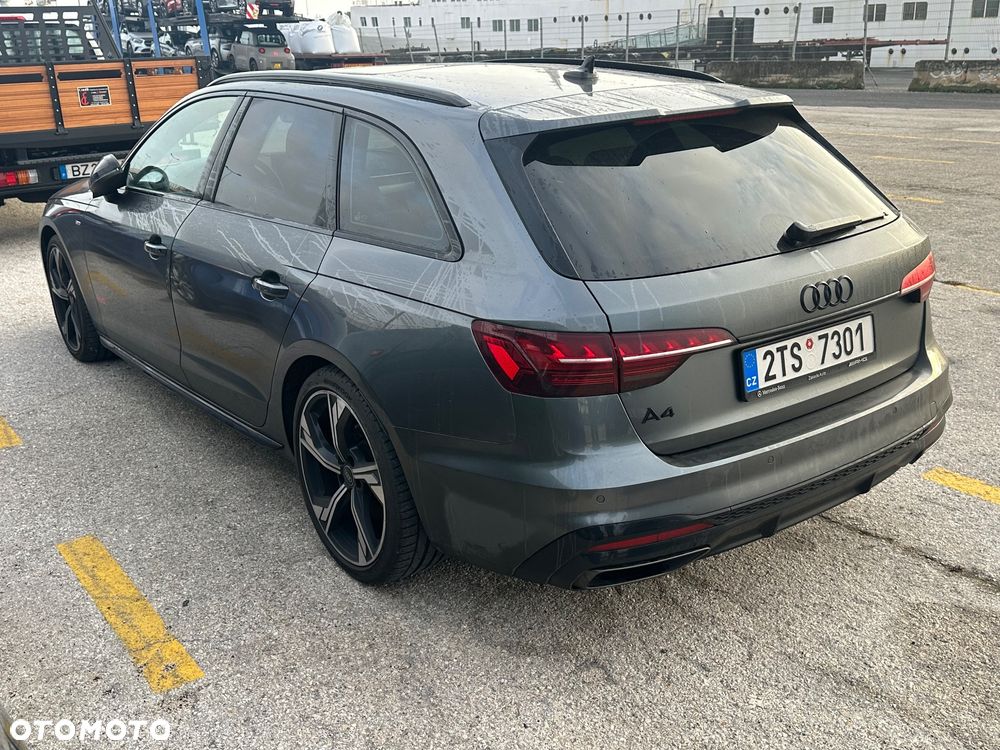 Audi A4 Avant 35 TFSI mHEV Advanced S tronic - 12
