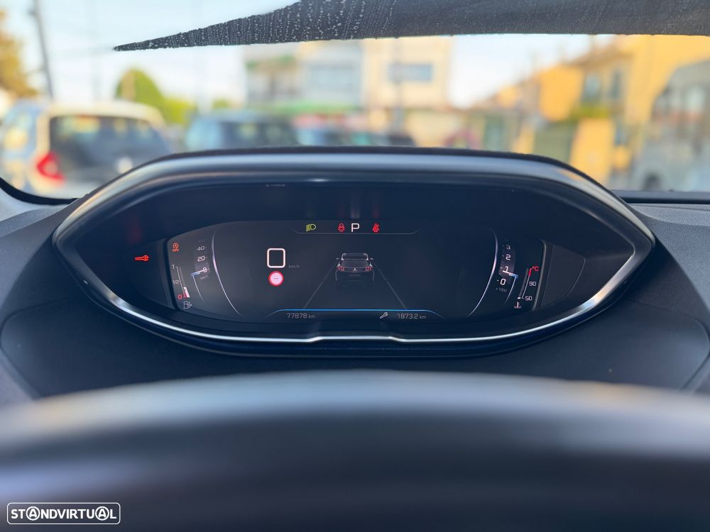 Peugeot 3008 1.2 PureTech Allure EAT8 - 9