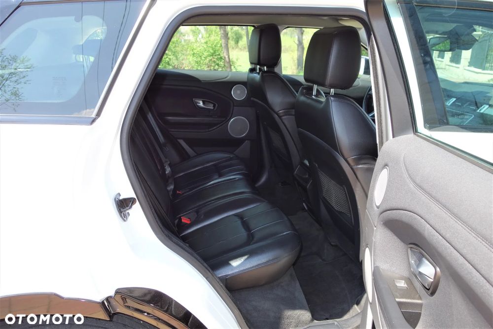 Land Rover Range Rover Evoque - 26