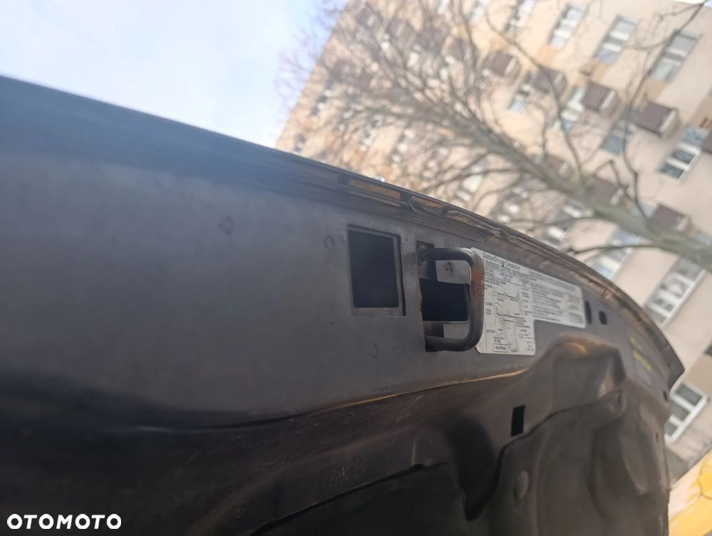 Jeep Grand Cherokee - 34