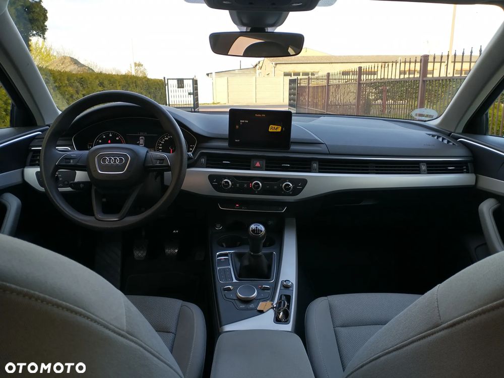 Audi A4 Avant - 12