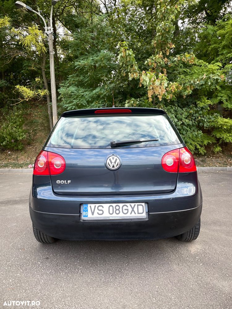 Volkswagen Golf - 4