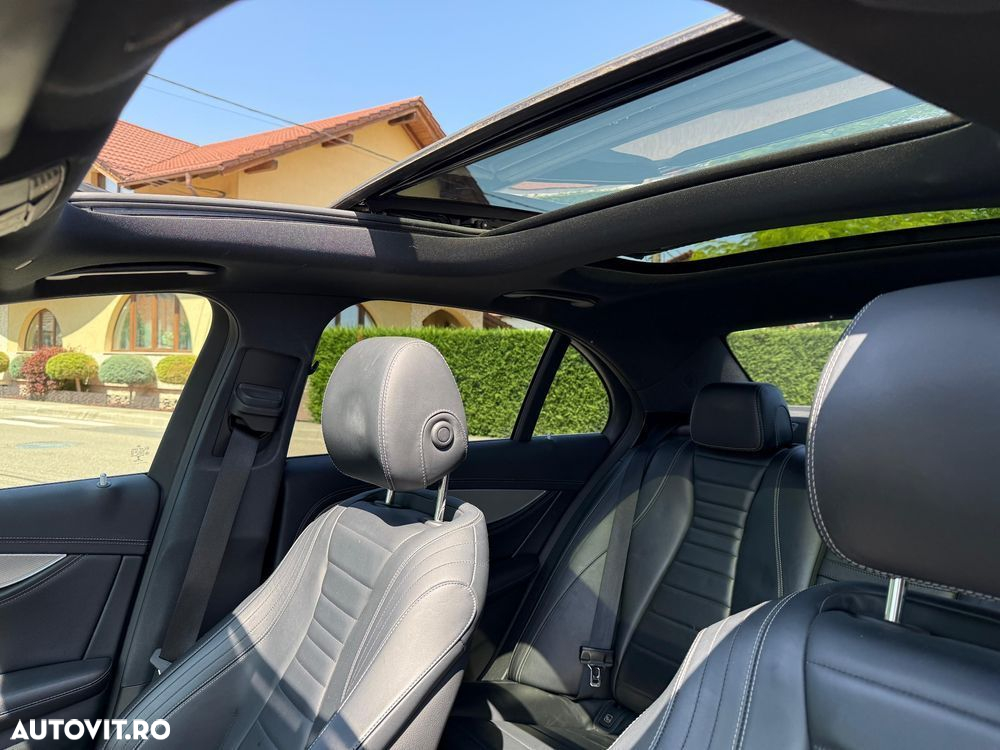 Mercedes-Benz E 350 d 4Matic T 9G-TRONIC AMG Line - 19