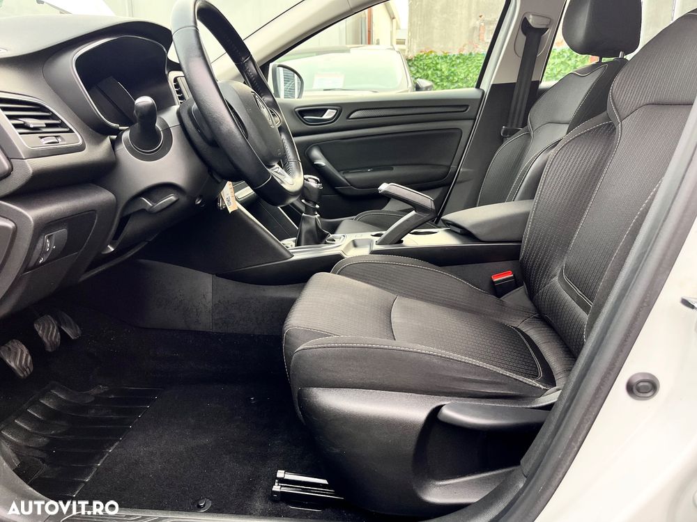 Renault Megane Energy dCi Zen - 22