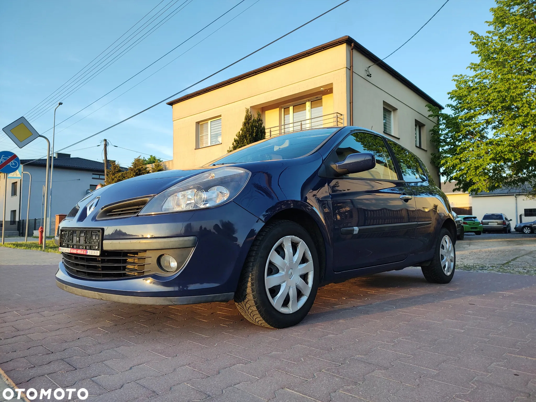Renault Clio 1.2 TCE Authentique - 6