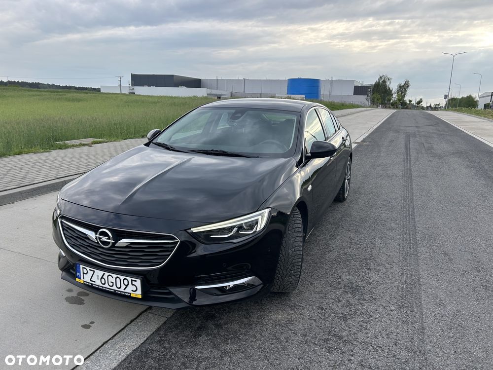 Opel Insignia - 32