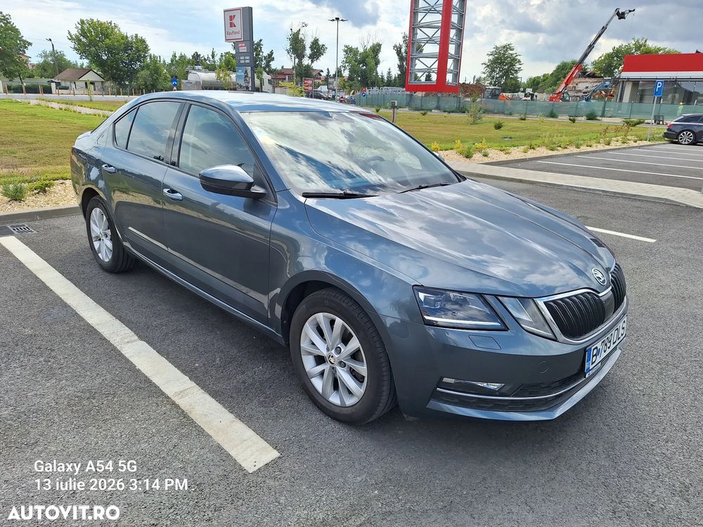 Skoda Octavia 2.0 TDI DSG Style - 4