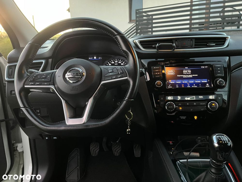 Nissan Qashqai 1.3 DIG-T Acenta - 8