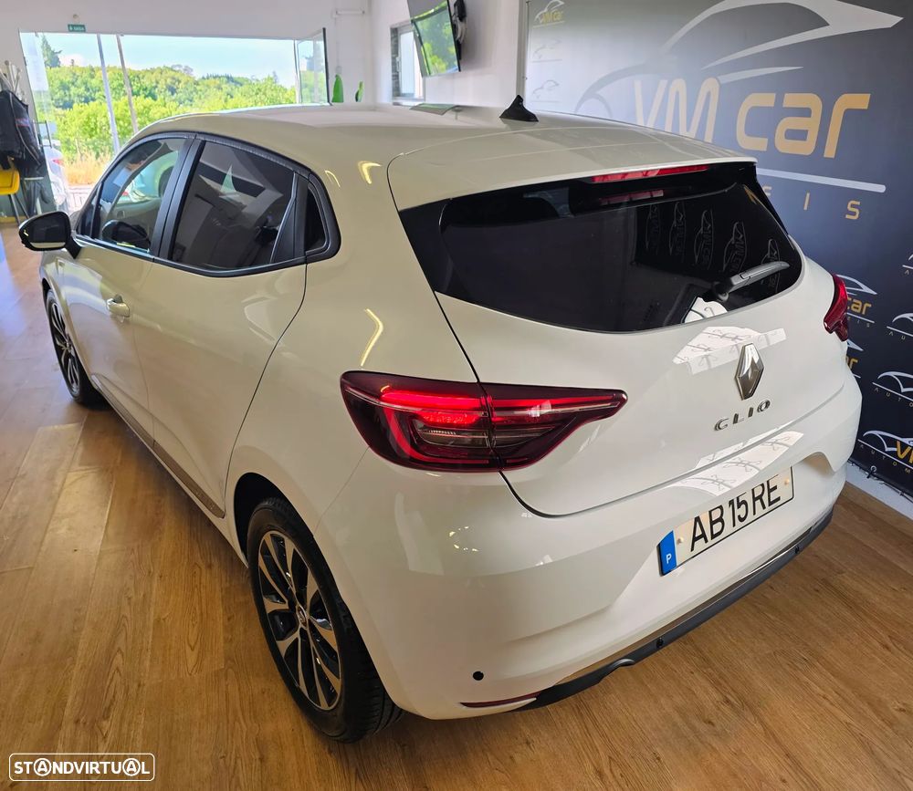 Renault Clio - 9