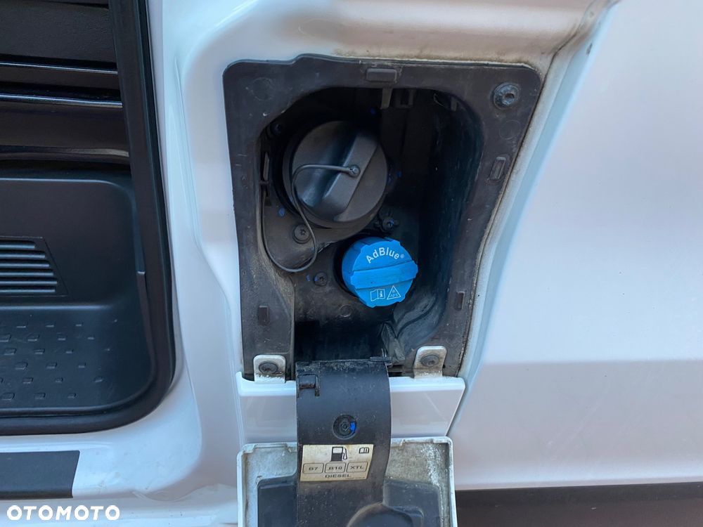 Renault TRAFIC L1 H1  120 koni 2.0 dci - 29