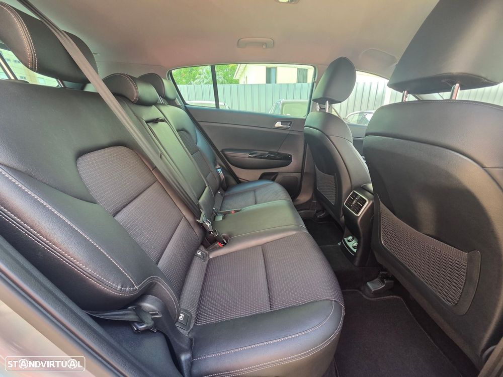 Kia Sportage - 12