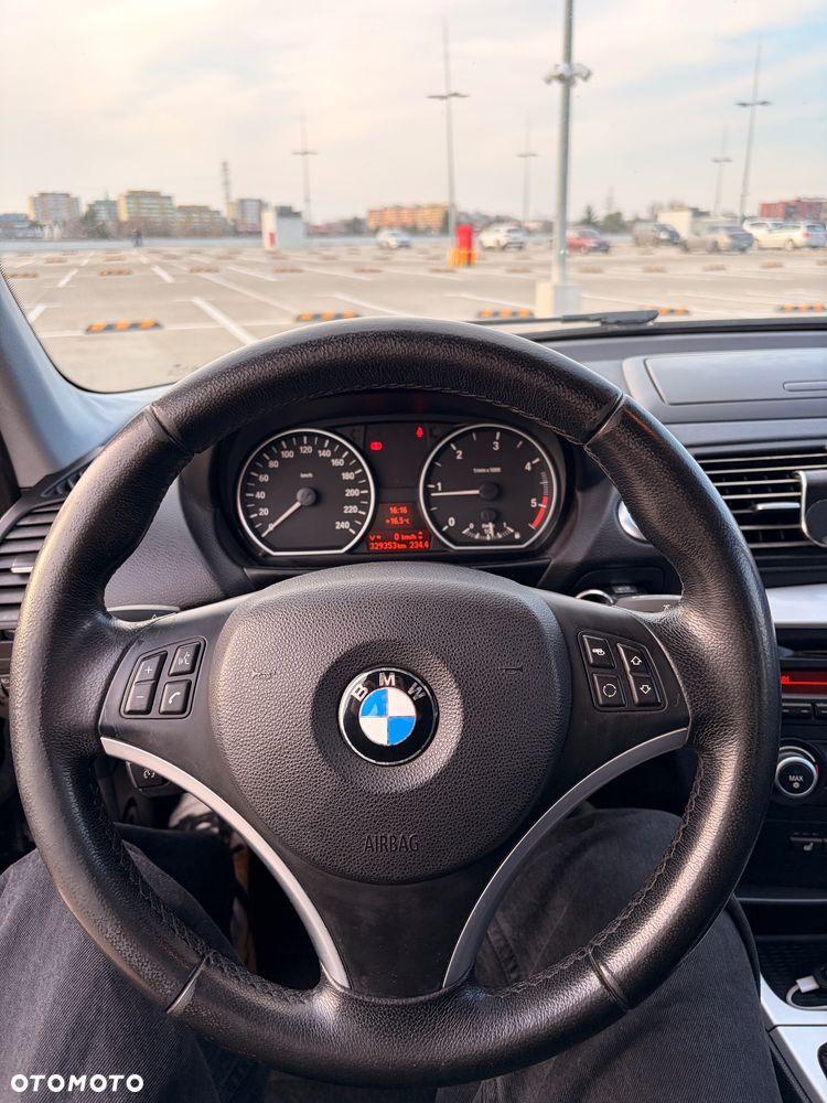 BMW Seria 1 - 28