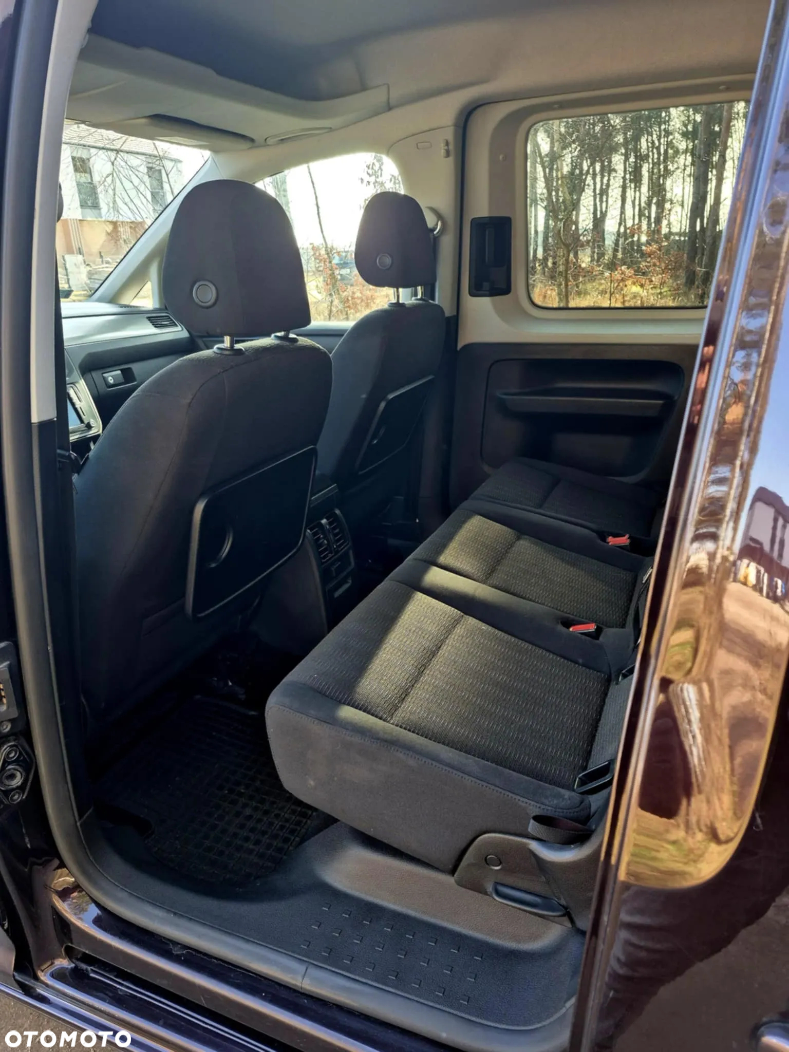 Volkswagen Caddy - 10