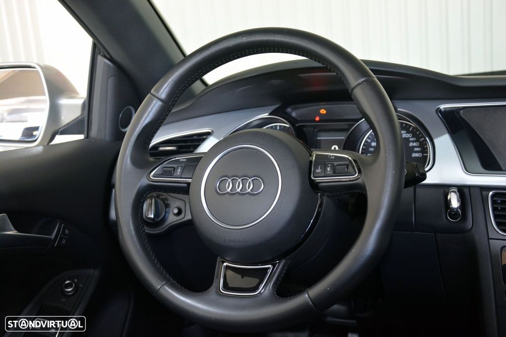 Audi A5 Cabrio 2.0 TDi S-line - 24