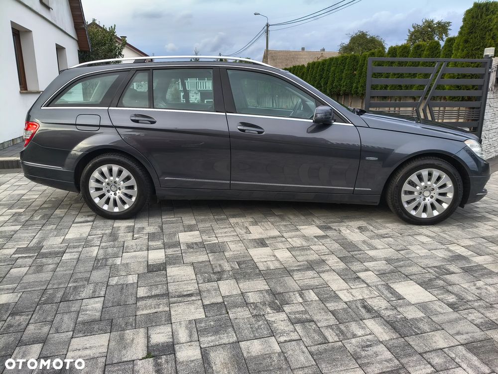 Mercedes-Benz Klasa C 180 Kompressor BlueEFFICIENCY Avantgarde - 24