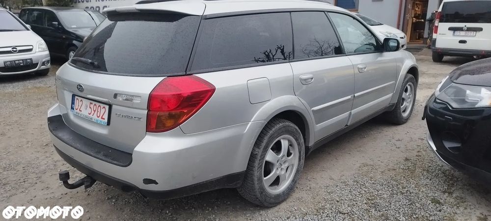 Subaru Outback - 4