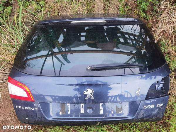 Peugeot 5008 sw kombi tylna klapa