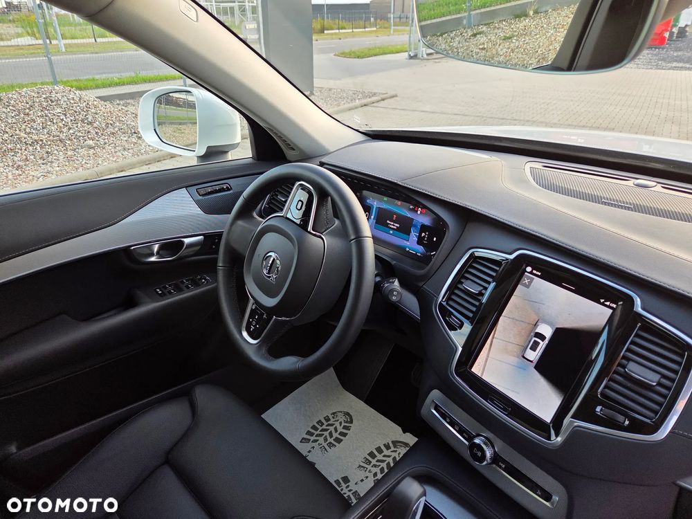 Volvo XC 90 B5 D AWD Plus Bright - 20