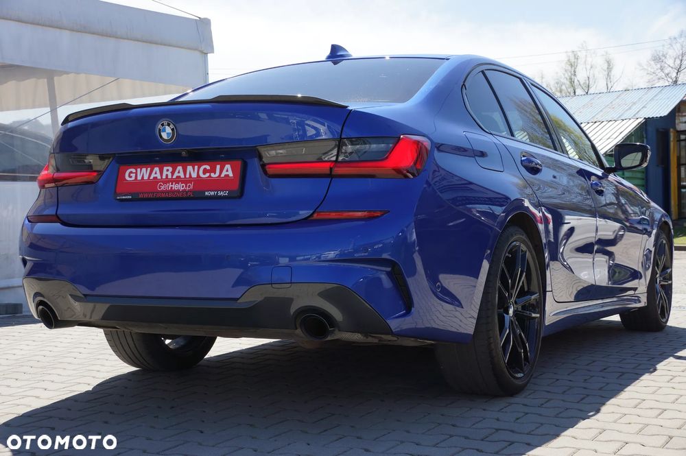 BMW Seria 3 330i xDrive M Sport sport - 9