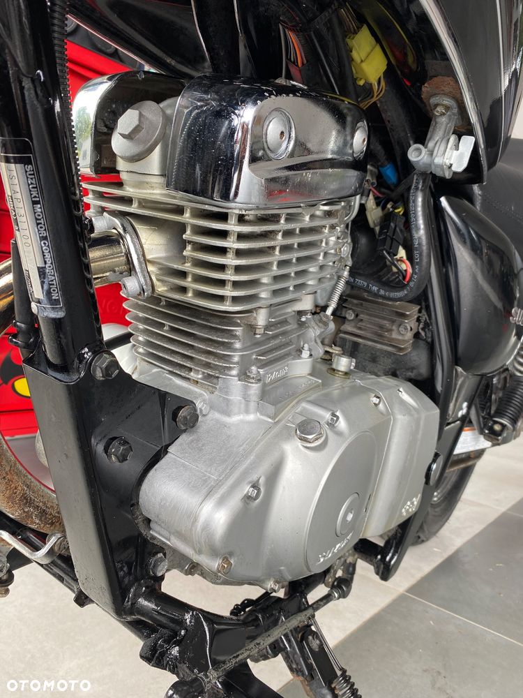 Suzuki Marauder - 19