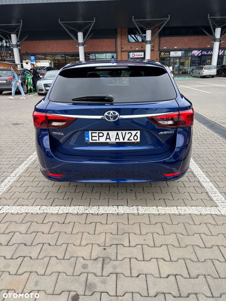 Toyota Avensis 1.8 Premium - 2