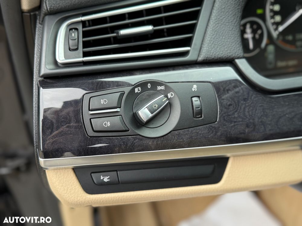 BMW Seria 7 730Ld - 14