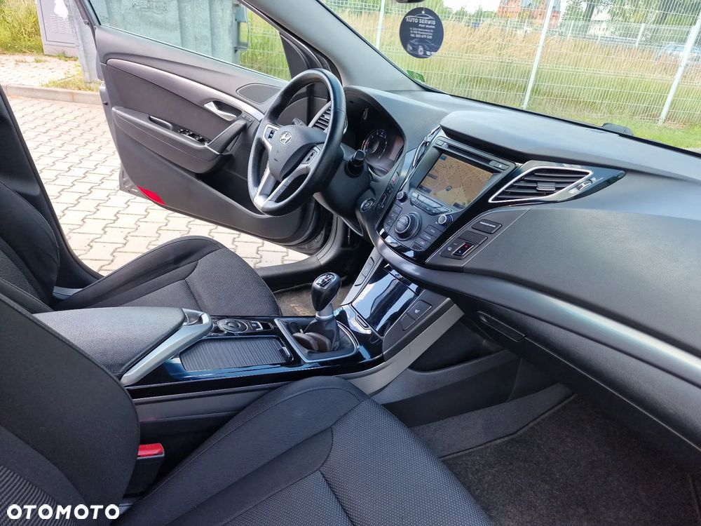 Hyundai i40 2.0 GDI Premium - 27