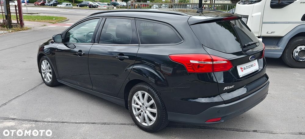 Ford Focus 1.0 EcoBoost Edition - 4