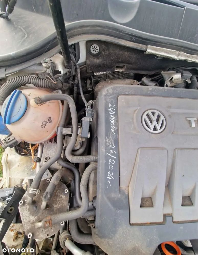 Volkswagen Passat 2.0 TDI Comfortline DSG - 9