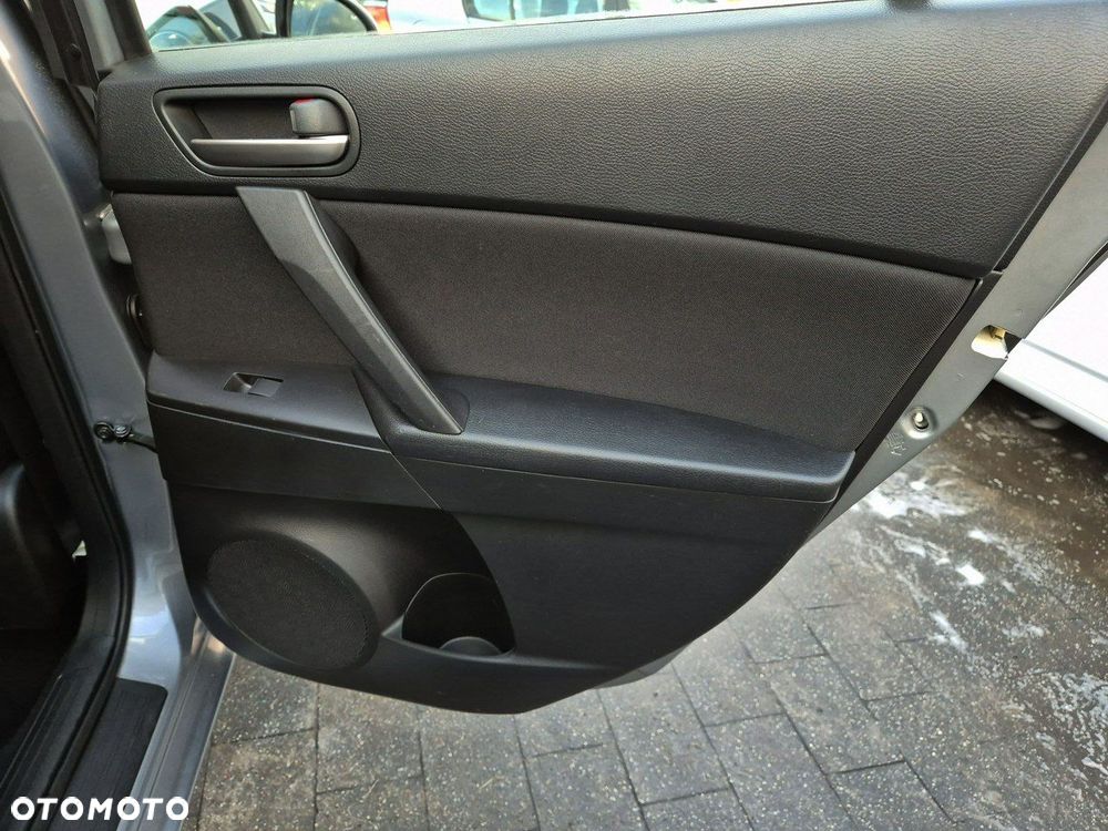 Mazda 3 2.0 MZR DISI Edition - 23