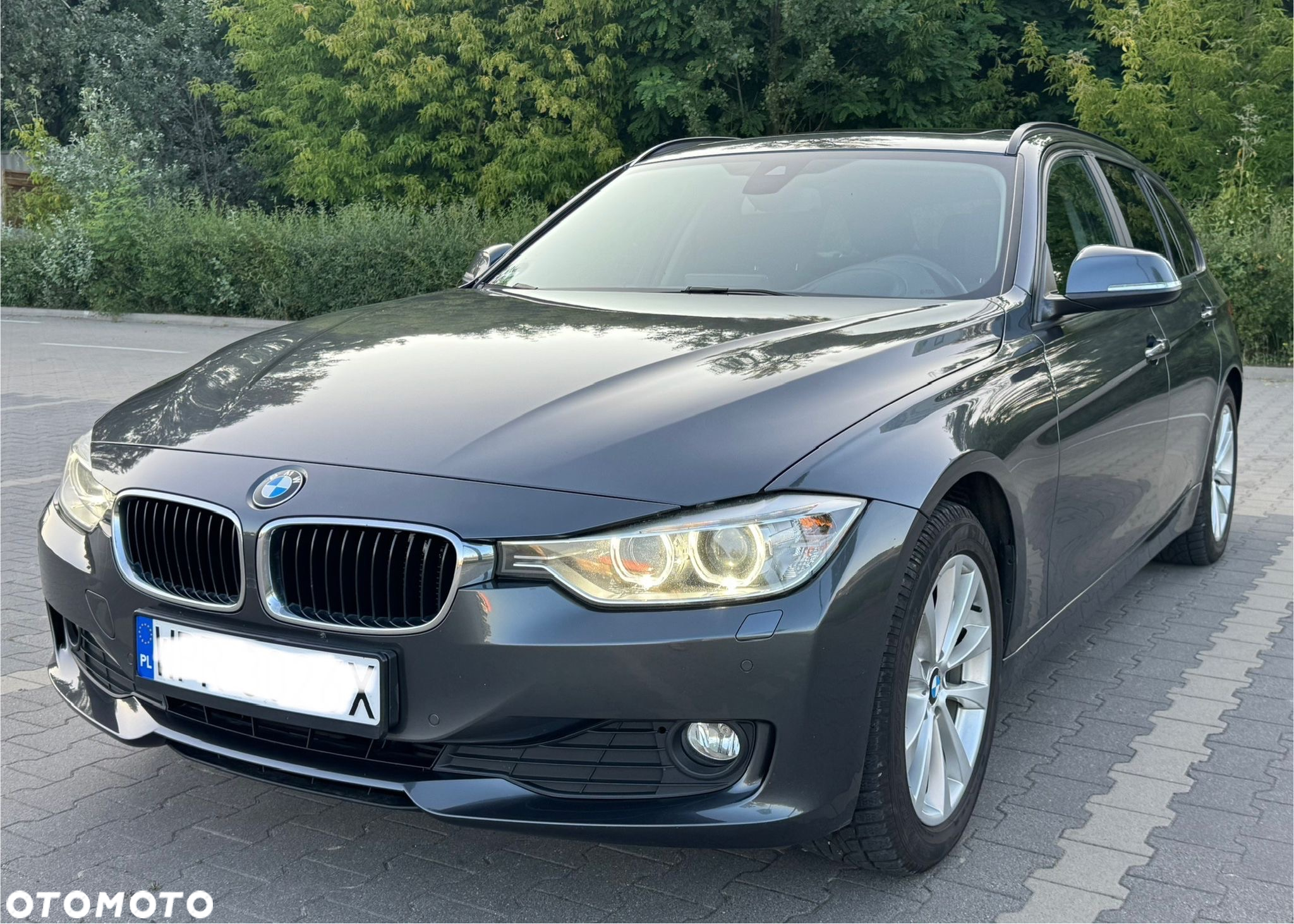 BMW Seria 3 320d - 13