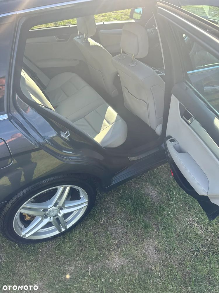 Mercedes-Benz Klasa C 250 CDI BlueEff Avantgarde 4-Matic - 15