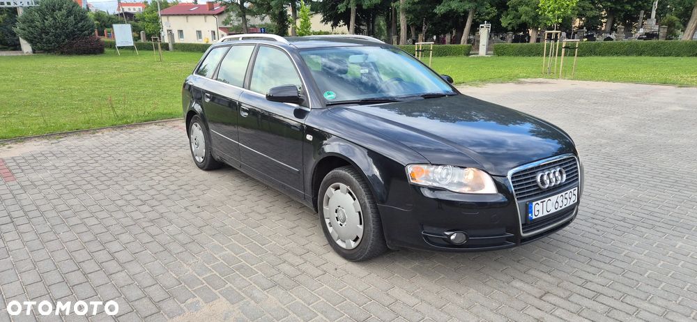 Audi A4 Avant - 1