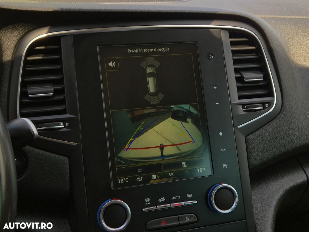 Renault Megane BLUE dCi EDC Intens - 31