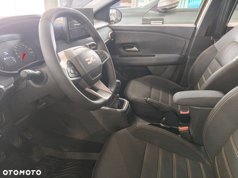 Dacia Sandero - 4