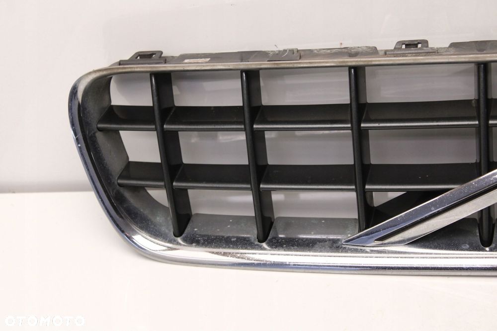 volvo c70 ii cabrio 06r- grill atrapa chłodnicy - 2