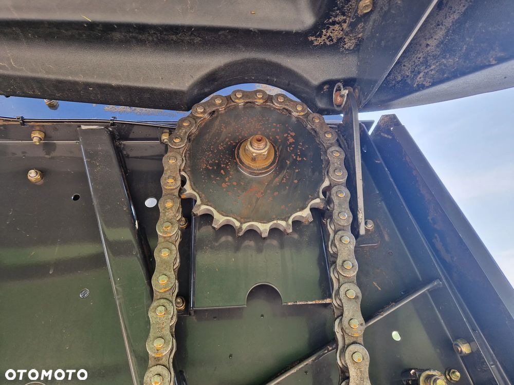 John Deere 570 - 30