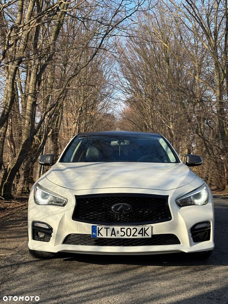 Infiniti Q50 - 2